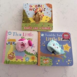 Set of 3 Puppet Books